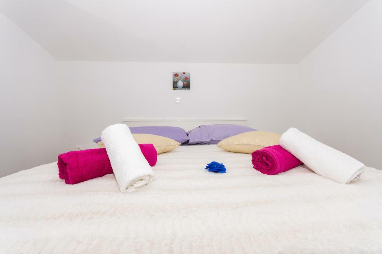 Apartmani Island Трогір Екстер'єр фото