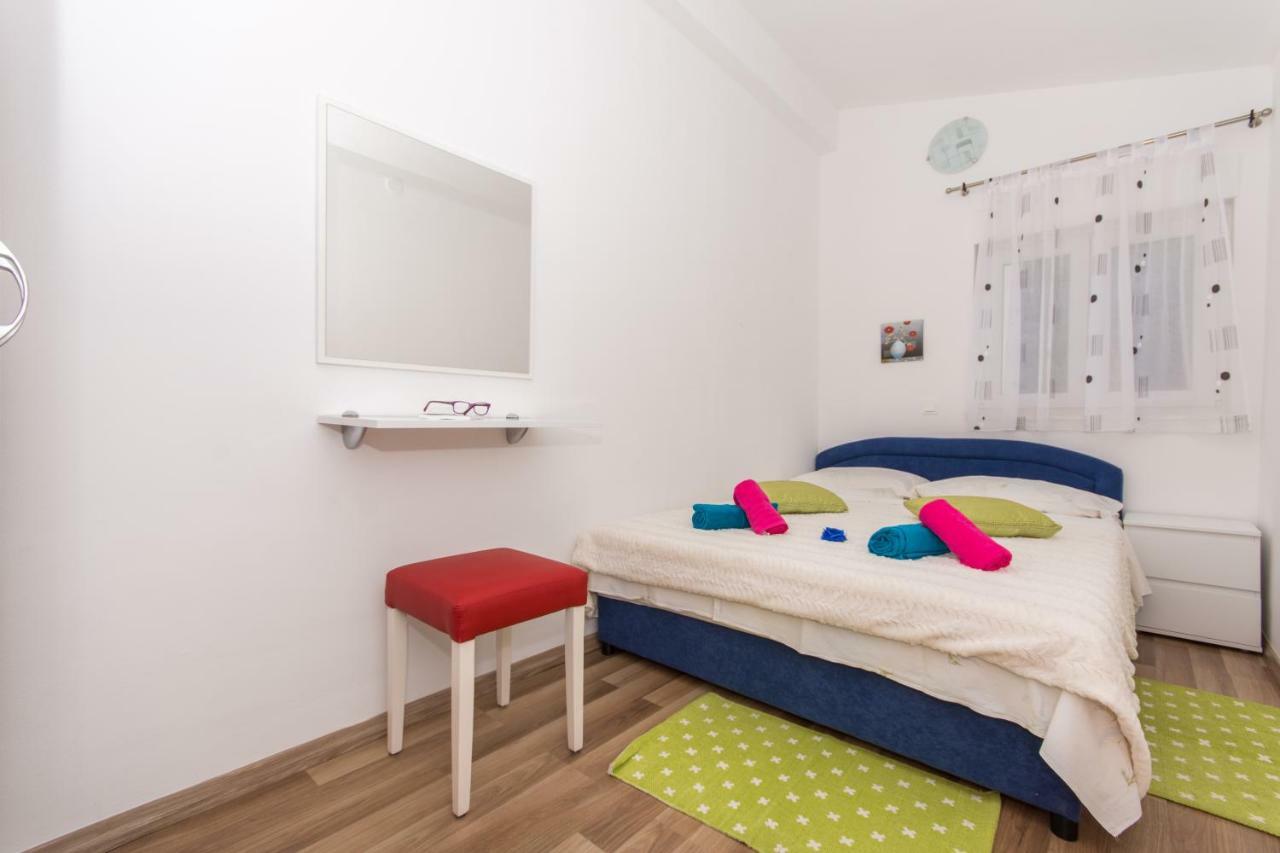 Apartmani Island Трогір Екстер'єр фото