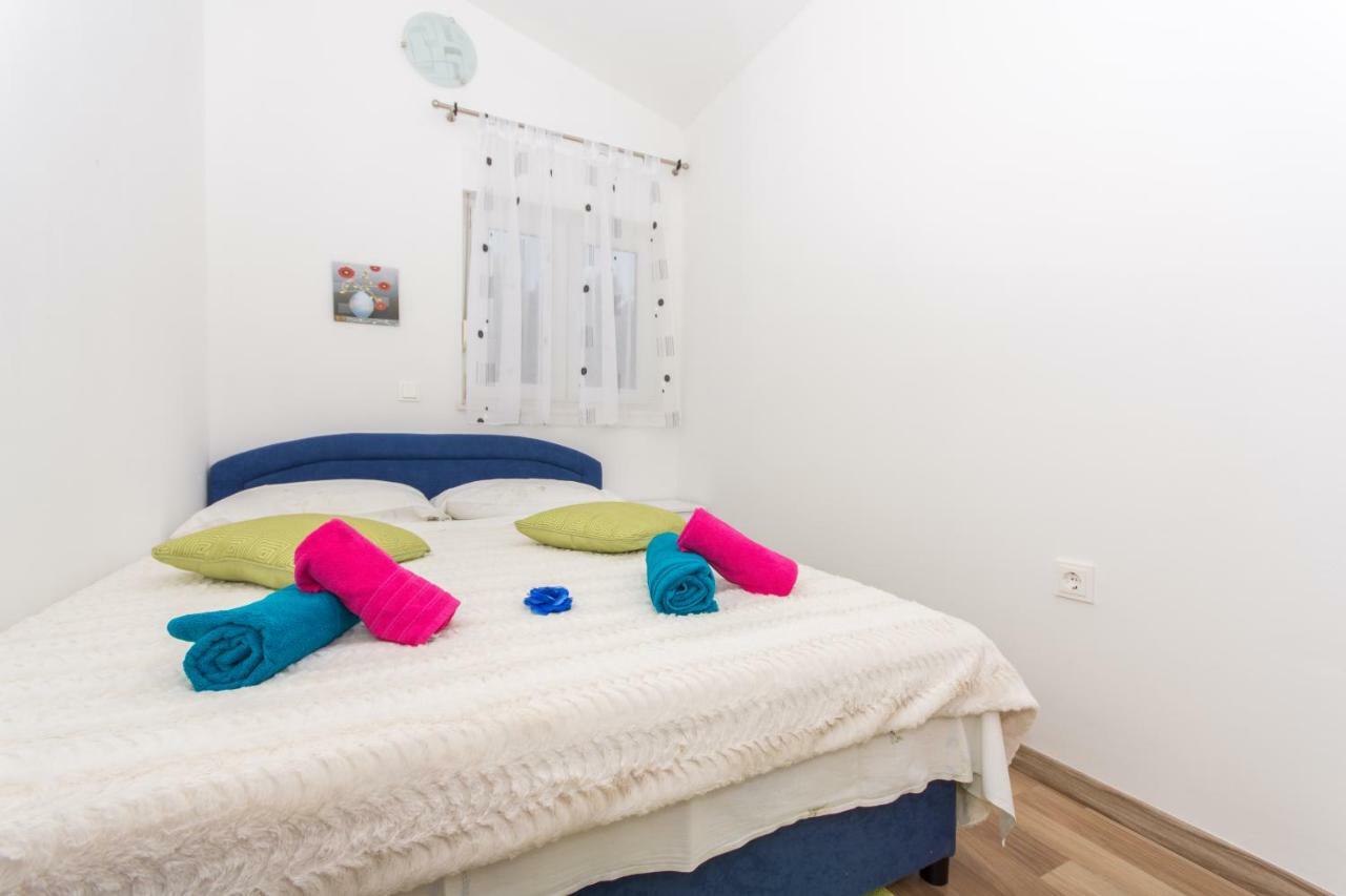 Apartmani Island Трогір Екстер'єр фото