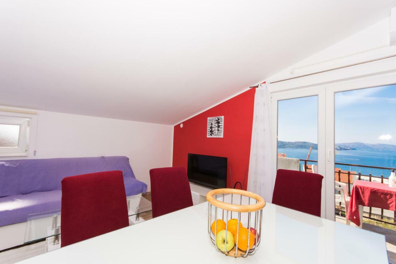 Apartmani Island Трогір Екстер'єр фото