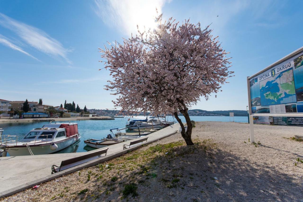 Apartmani Island Трогір Екстер'єр фото