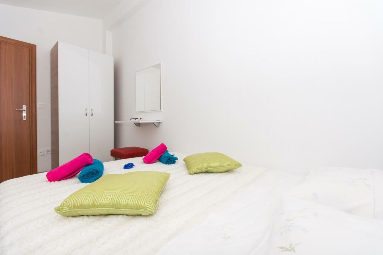 Apartmani Island Трогір Екстер'єр фото