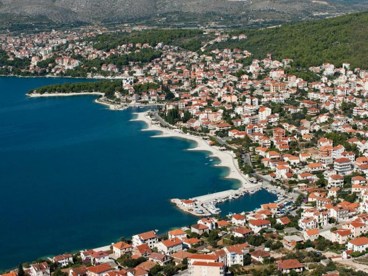Apartmani Island Трогір Екстер'єр фото