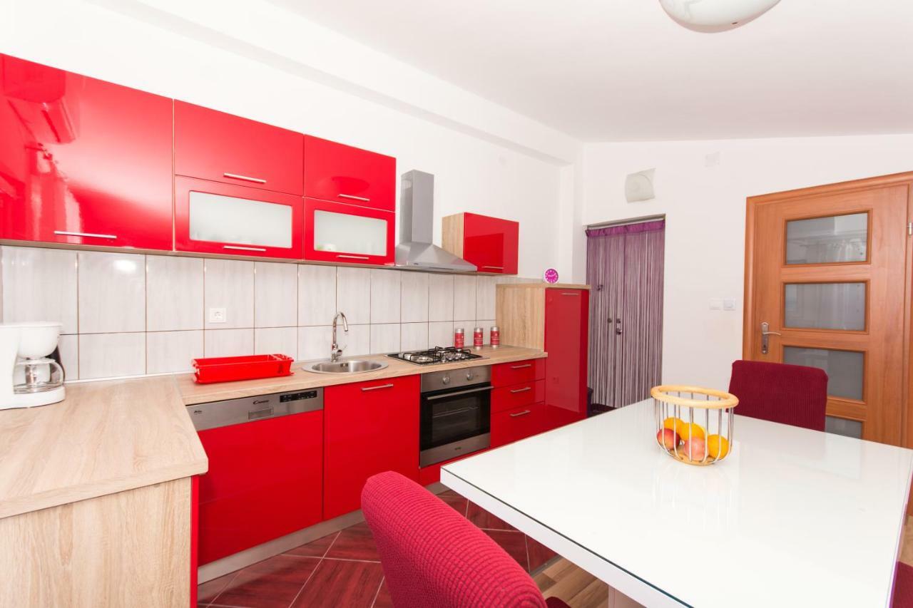Apartmani Island Трогір Екстер'єр фото